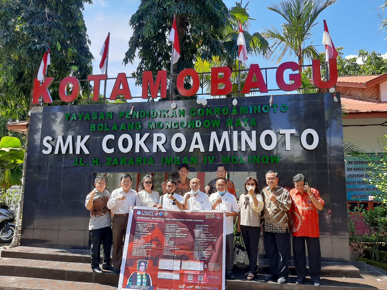 Humas Dampingi Rombongan 7 Dekan Monitoring Sosialisasi Mahasiswa Baru UNIMA di BMR