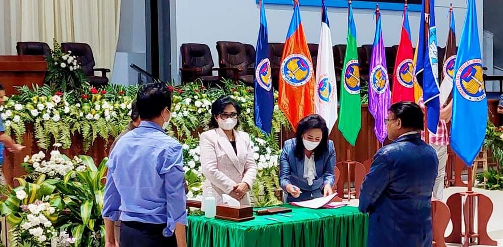 Pelantikan 24 Pejabat UNIMA