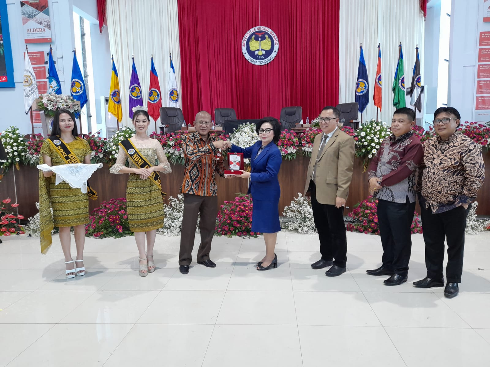 Kuliah Umum dan Bedah Buku Aldera, Unima Datangkan Anggota BPK RI