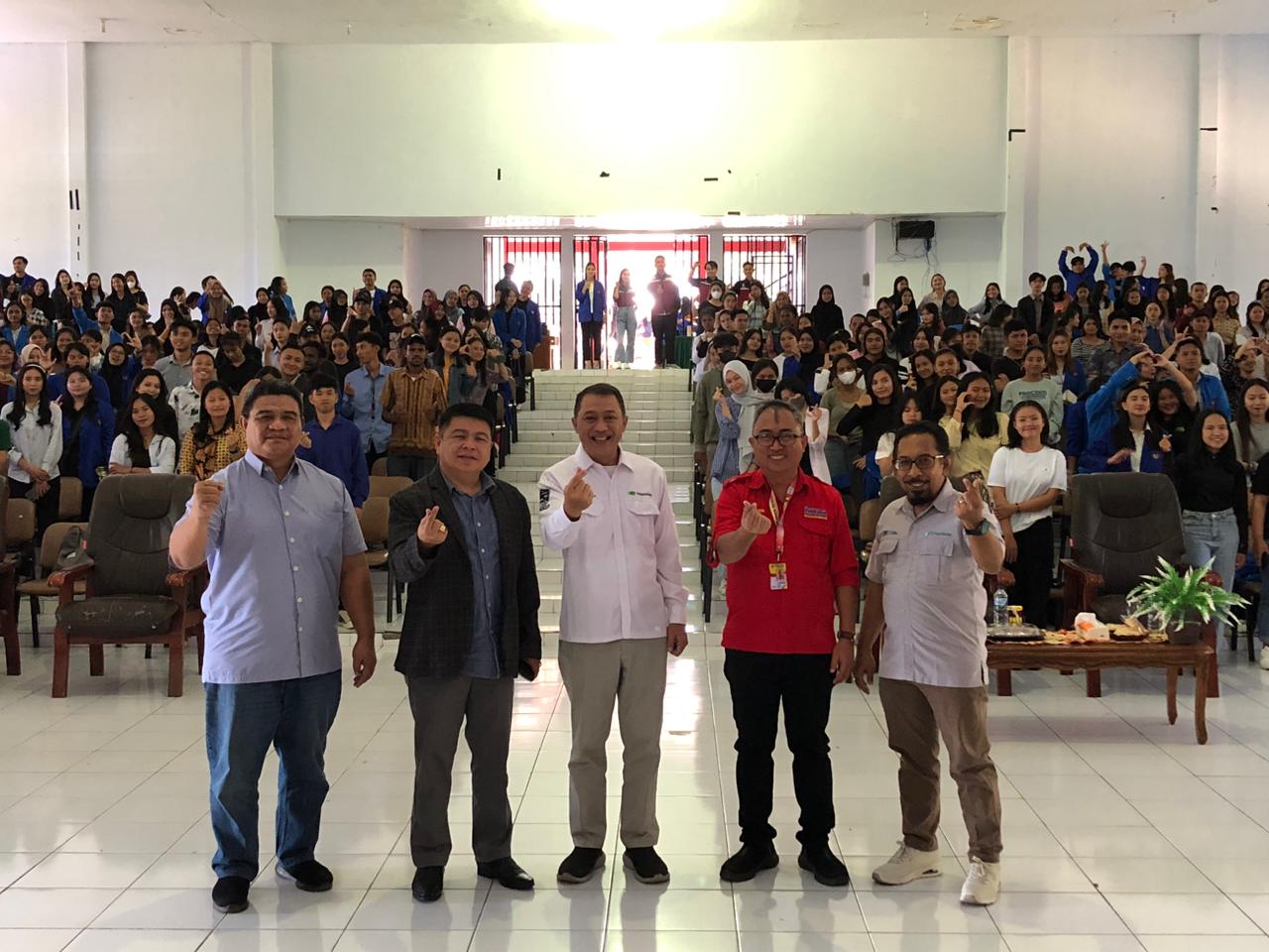 Kolaborasi Unima Dengan PT. Pegadaian Wilayah Manado 2 Menggelar Kegiatan Pegadaian Goes To Kampus 2023, Hadiri Pakar Dan Praktisi Yang Luar Biasa