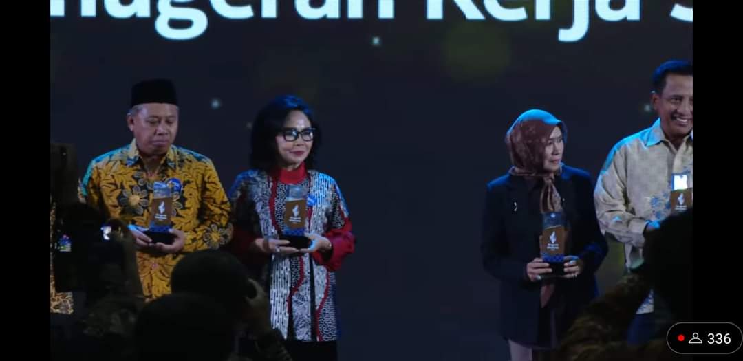 Prof Dei “Ratu” Prestasi Pendidikan Unima