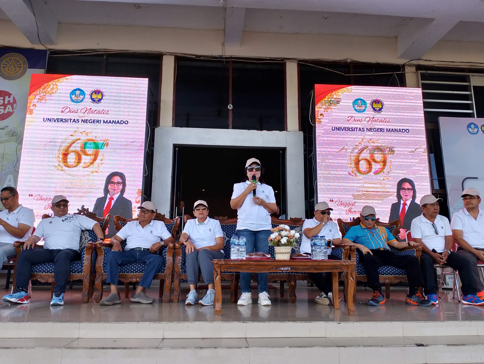 Gelar Jalan Sehat Dalam Rangka Dies Natalis ke-69, Rektor Unima: Satu Langkah Satu Tekad Bangun Unima