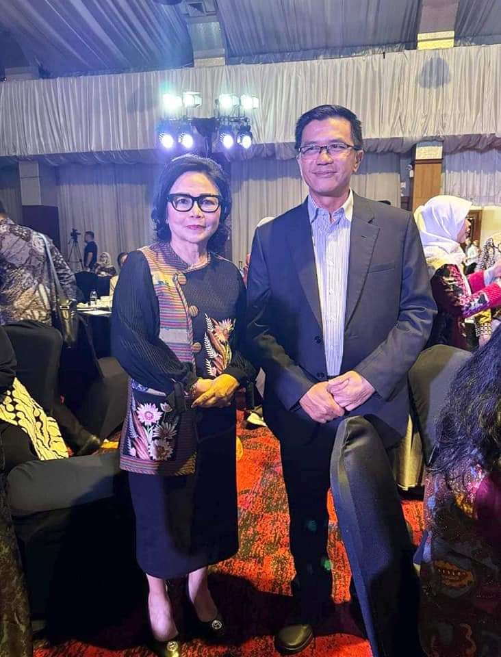 Hadiri Sosialisasi Permendikbudristek Nomor 54 Tahun 2024, Rektor Unima Teken Komitmen Bersama Dalam Rangka Pelaksanaan PPKPT