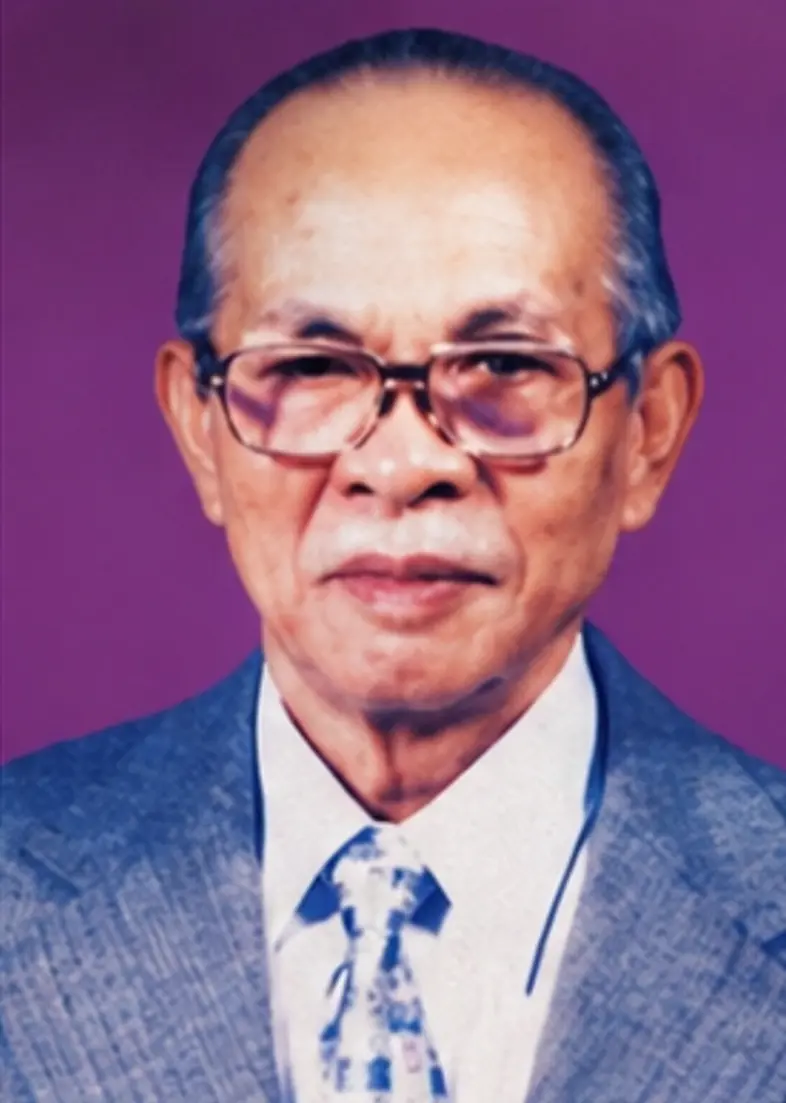 Prof. Drs. E.A. Worang, M.Si
